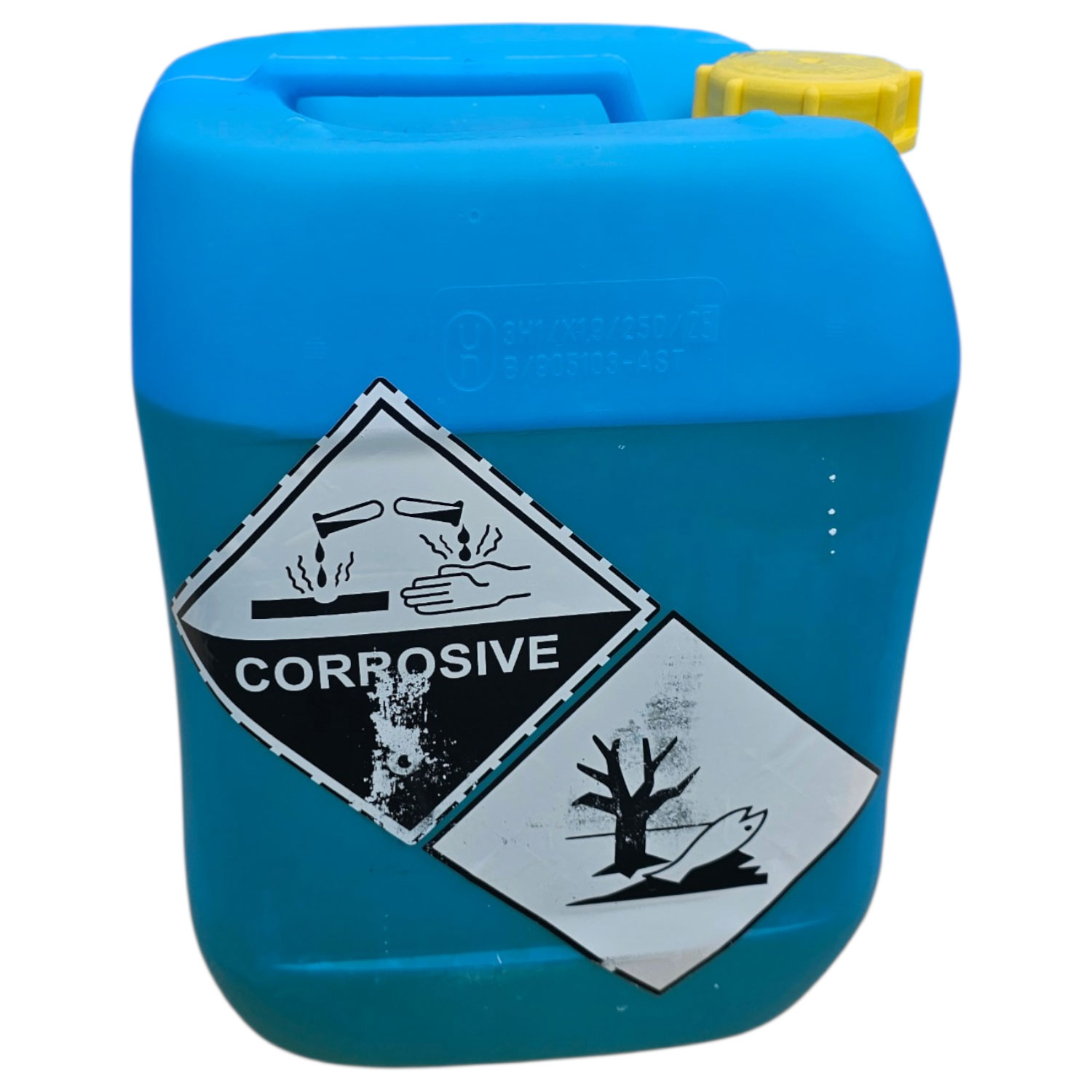 Blauer Behälter mit ätzendem Gefahrenetikett und gelbem Deckel.