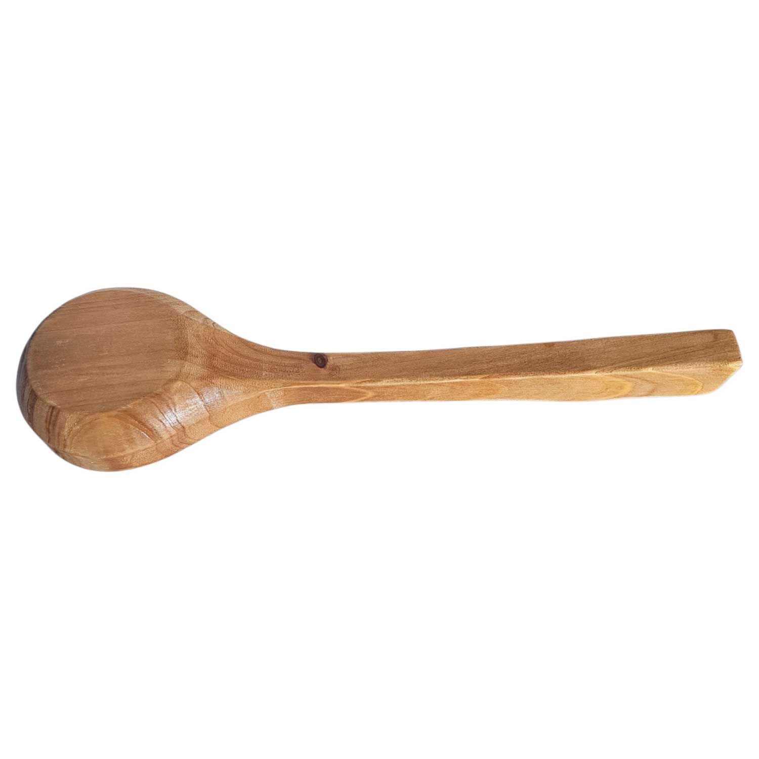 Eine handgefertigte Holzkelle mit runder Schüssel und stabilem, geradem Griff.