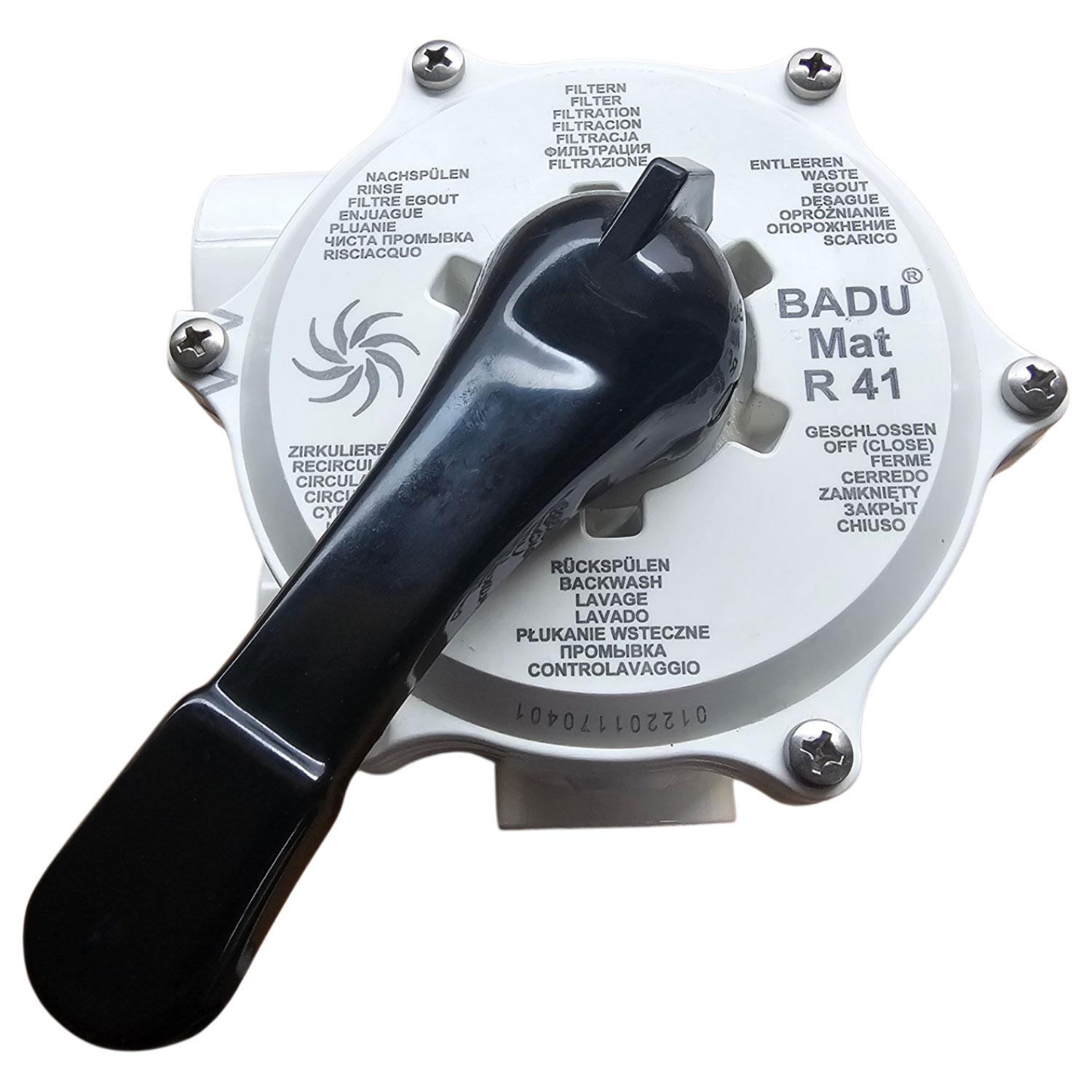 Weißes BADU Mat R41 Mehrwegeventil mit schwarzem Griff für Poolfiltersysteme.