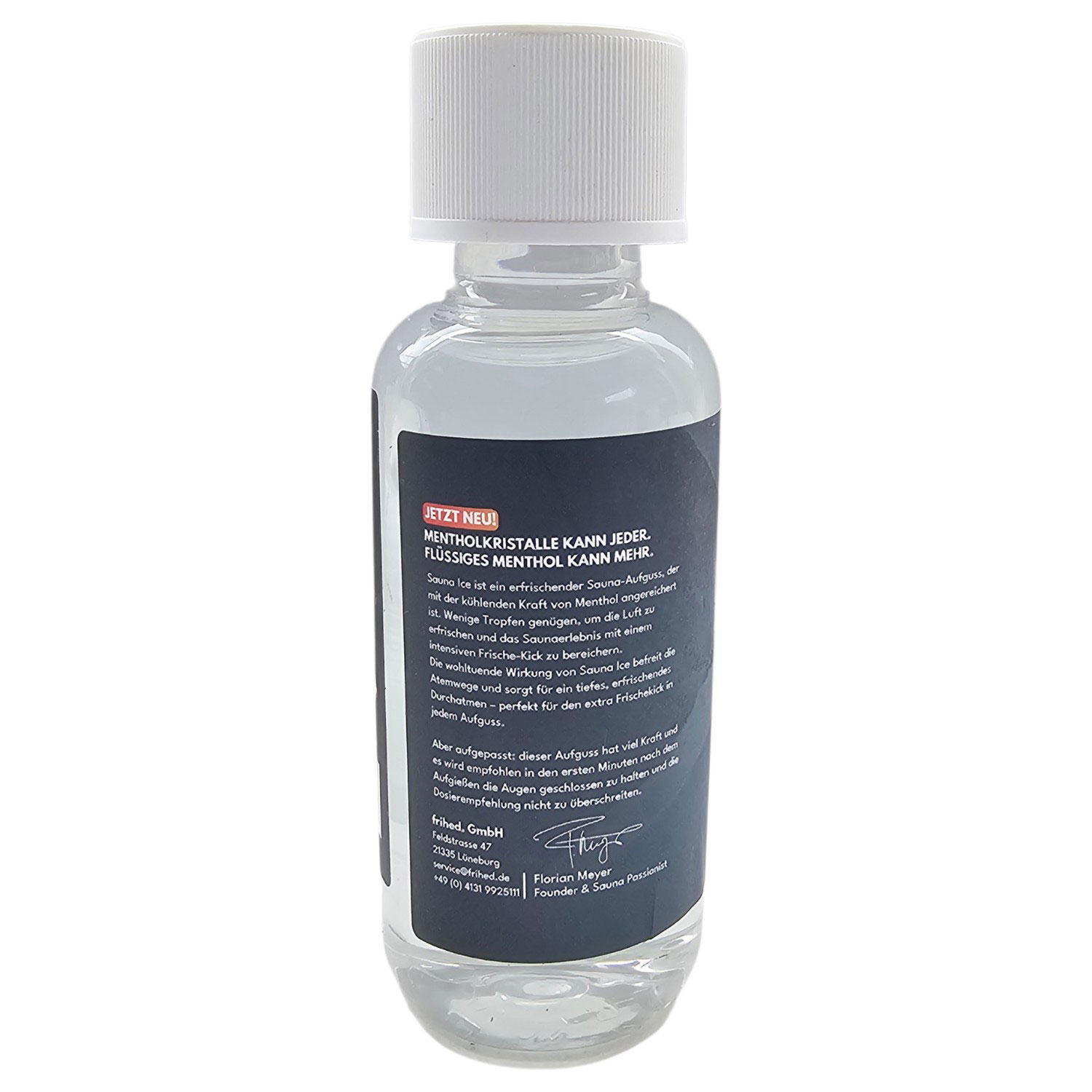 Eine durchsichtige Plastikflasche mit flüssigem Menthol-Saunaaufguss mit weißem Schraubverschluss.