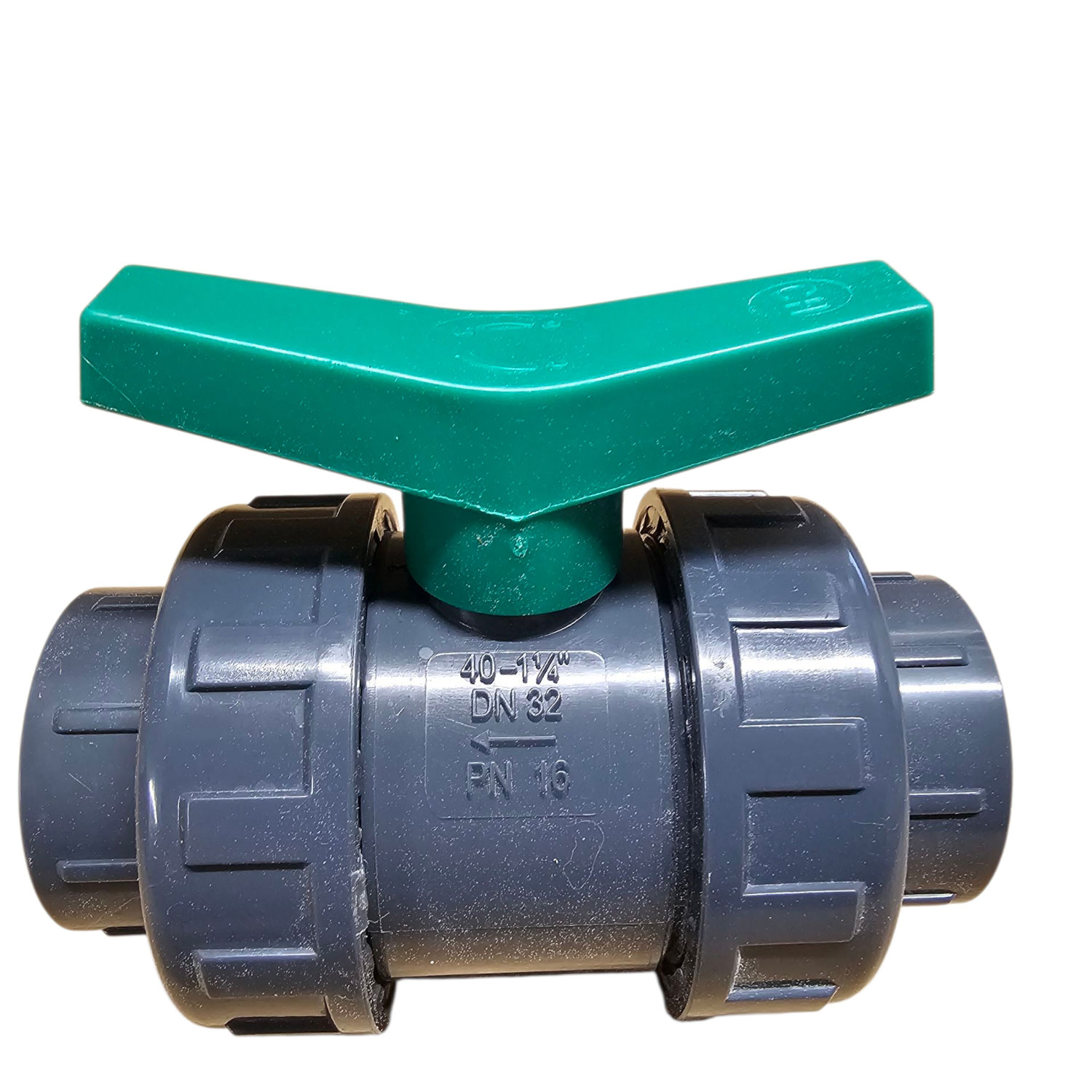 PVC Kugelhahn d 40 DN32 – Polyethylen-Dichtung, axiale Montage, grüner ...