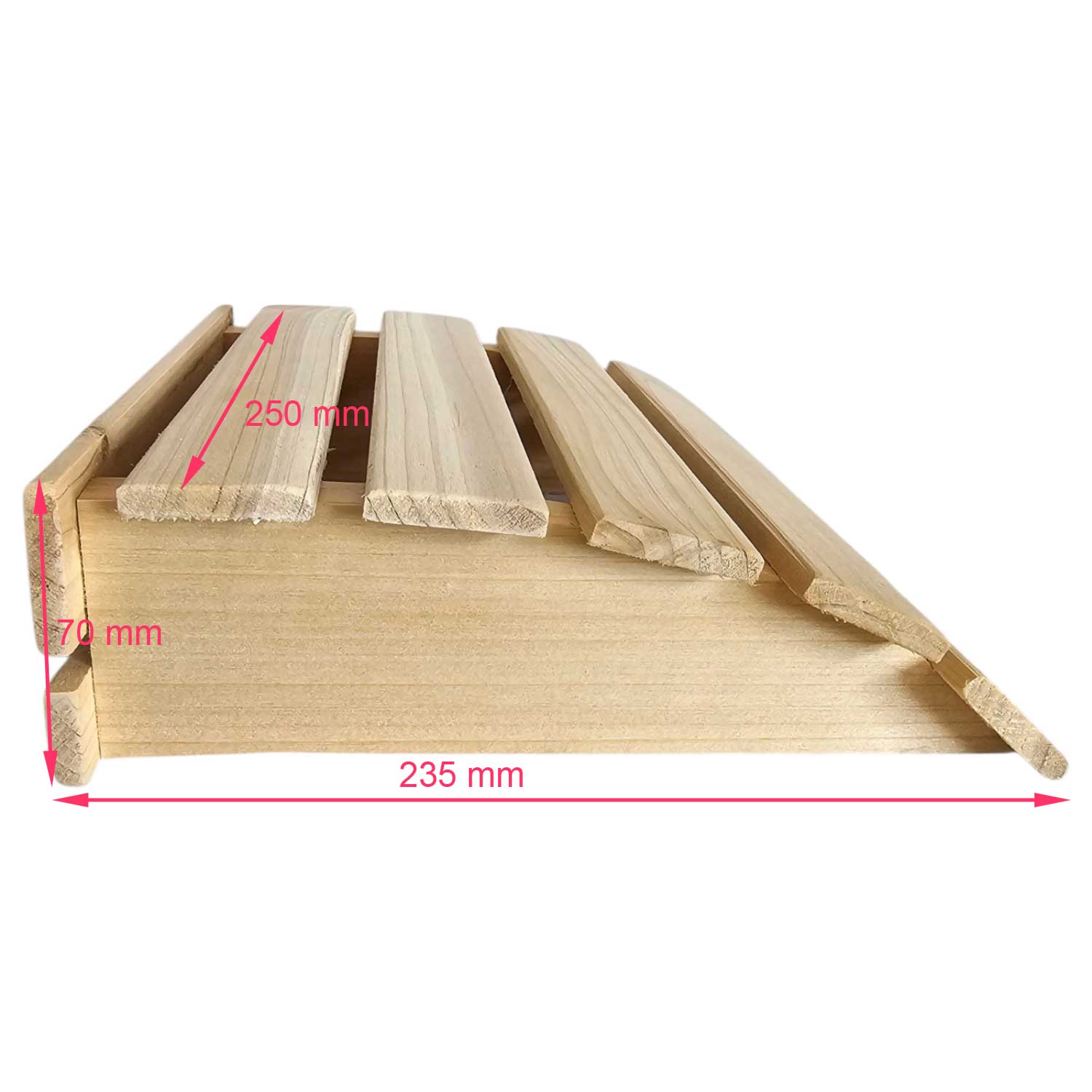 Holzrampe mit beschrifteten Abmessungen von 250 mm Länge, 70 mm Höhe und 235 mm Breite.